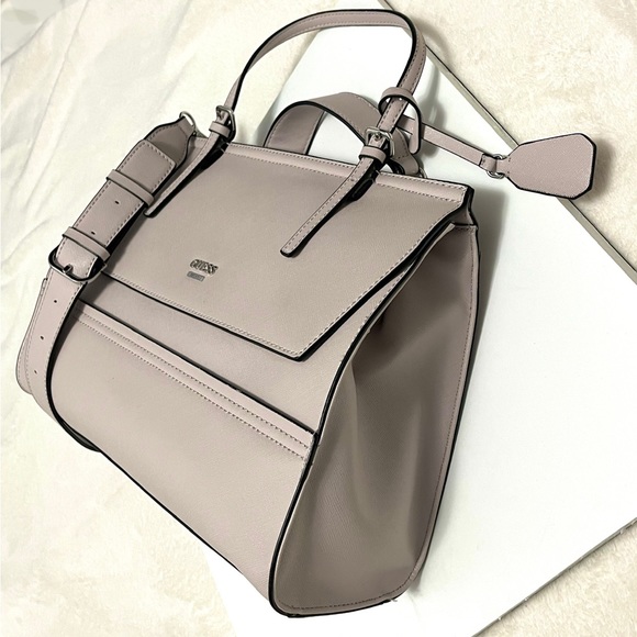 Guess dusty rose handbag - Picture 4 of 7